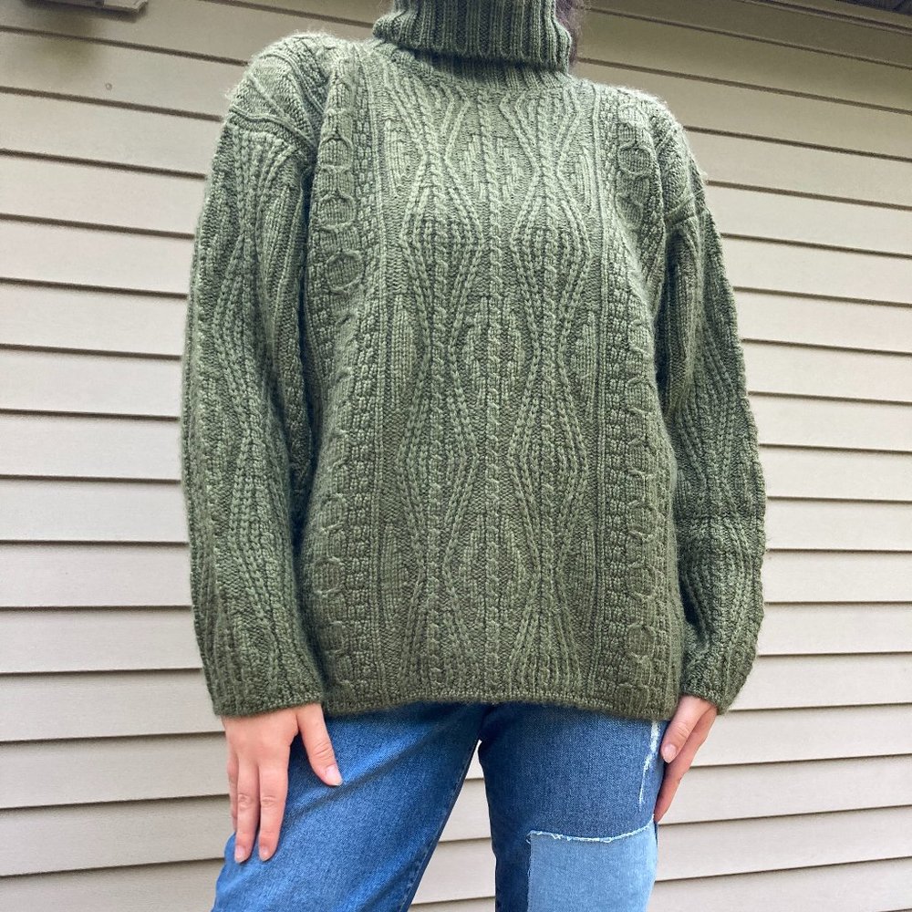 L.L.Bean Green Wool Turtleneck Sweater